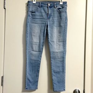 American Eagle Super Stretch high-waisted jeggings (size 10 SHORT)